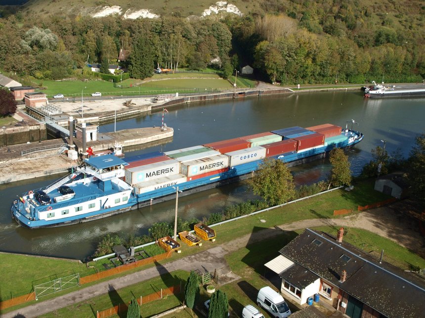 Le fret fluvial sort aussi la tête de l’eau sur le bassin de la Seine