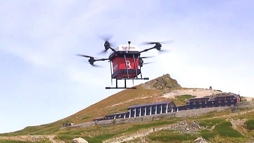 Livraison en drone dans les Alpes Japonaises