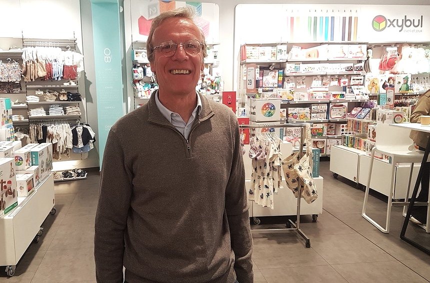 Okaïdi choisit la consigne pour accélérer dans la seconde main textile
