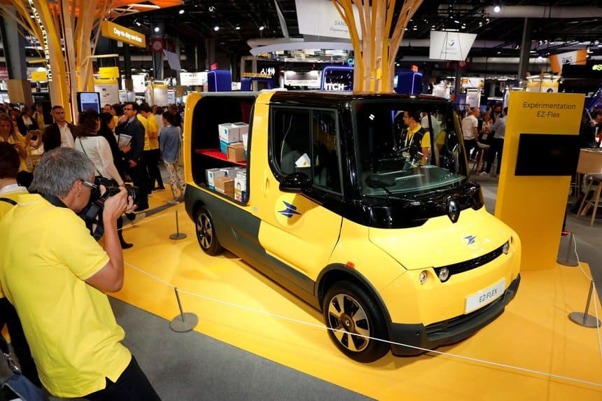 La Poste va tester le nouveau concept d’utilitaire électrique de Renault