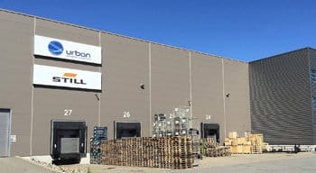 Un stock central pour les pièces de rechange de Still