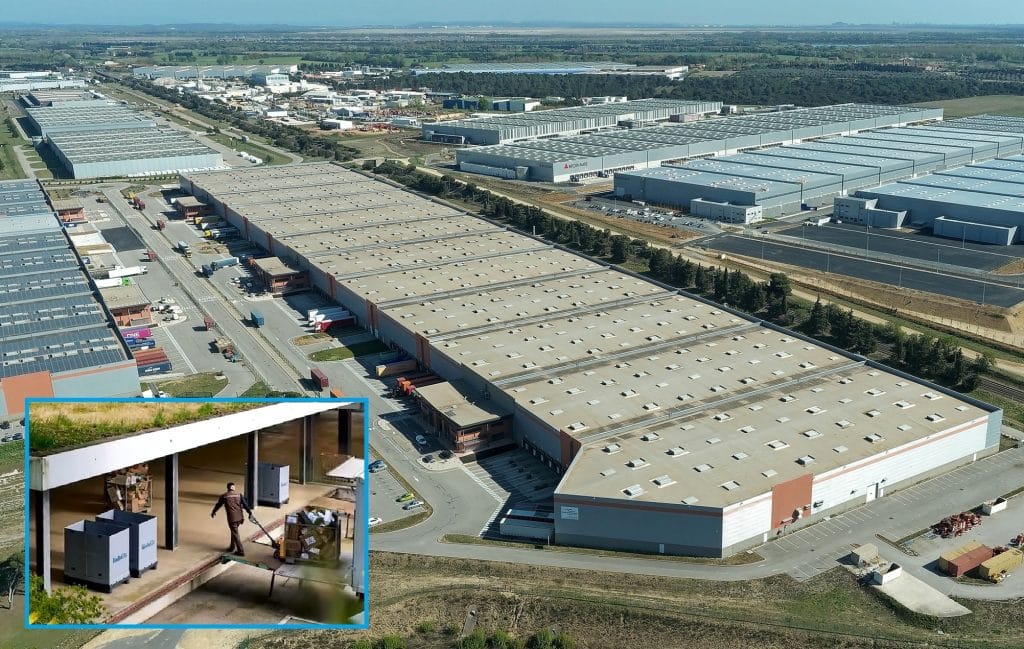 Des travaux sont réalisés par Segro pour accueillir Vinted Go sur une 23.350 des 70.000 m² du bâtiment A de Son parc de Saint-Martin-de-Crau.© Ludovic Delage - Objectif Aéro / Vinted