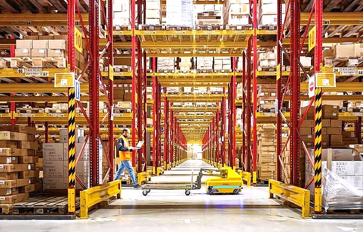 D’ici fin 2029, plus de 100 entrepôts de DHL Supply Chain exploiteront la plateforme logicielle d’intégration Softbot de SVT Robotics. ©DHL Group