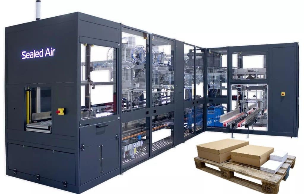 La machine d’emballage I-Pack Dual de Sealed Air peut traiter deux tailles de boîtes simultanément pour un débit de 8 à 10 unités par minute. ©Sealed Air