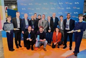 Au premier plan, Guillaume Heemeryck et Paul Ponsar, respectivement cofondateurs de Storm Real Estate et Ouidrop, entourés des membres du Jury devant lequel leur pitch aura fait mouche. ©SITL