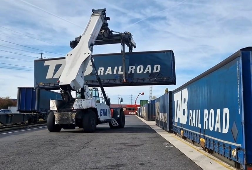 L’interconnexion des services de Be Modal et de l’opérateur T3M du groupe Open Modal est assurée sur le terminal de Valenton que gère TBM, une autre de ses filiales. ©TBM / Open Modal