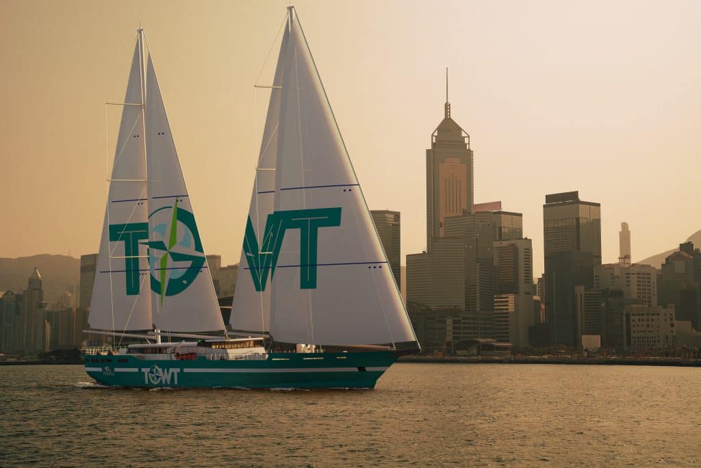TOWT exploite actuellement deux voiliers cargos, Anémos et Artemis et quatre autres sister ships sont en construction au Vietnam, Atlantis (juillet 2026), Atlas (octobre 2026), Archimedes (printemps 2027) et Asterias (automne 2027). © Piriou