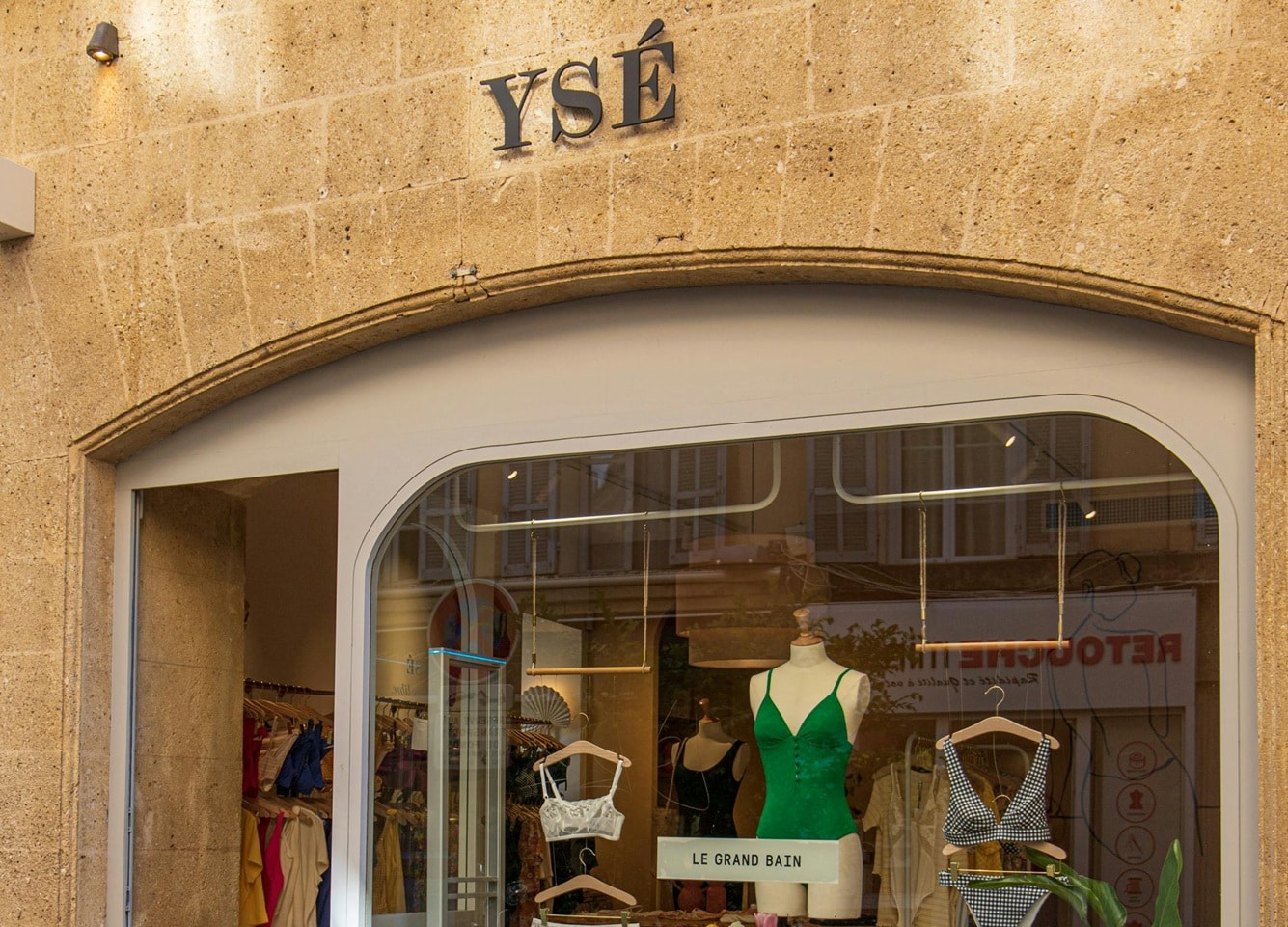 La marque de lingerie Ysé, présente en ligne en en boutique en France et en Belgique, va s’appuyer sur la plateforme Winddle pour piloter ses commandes et ses échanges fournisseurs ainsi que les documents associés. ©Ysé