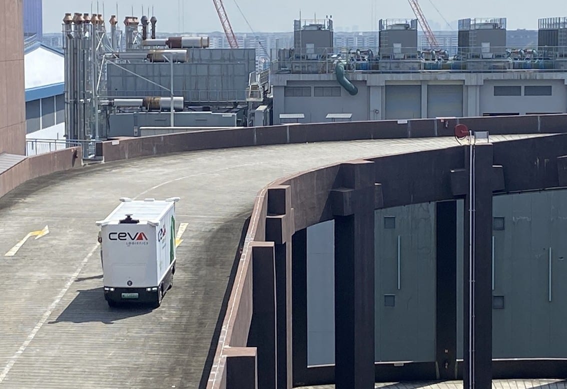 Ceva Logistics teste des RoboVans sur sa plateforme Blue Hub