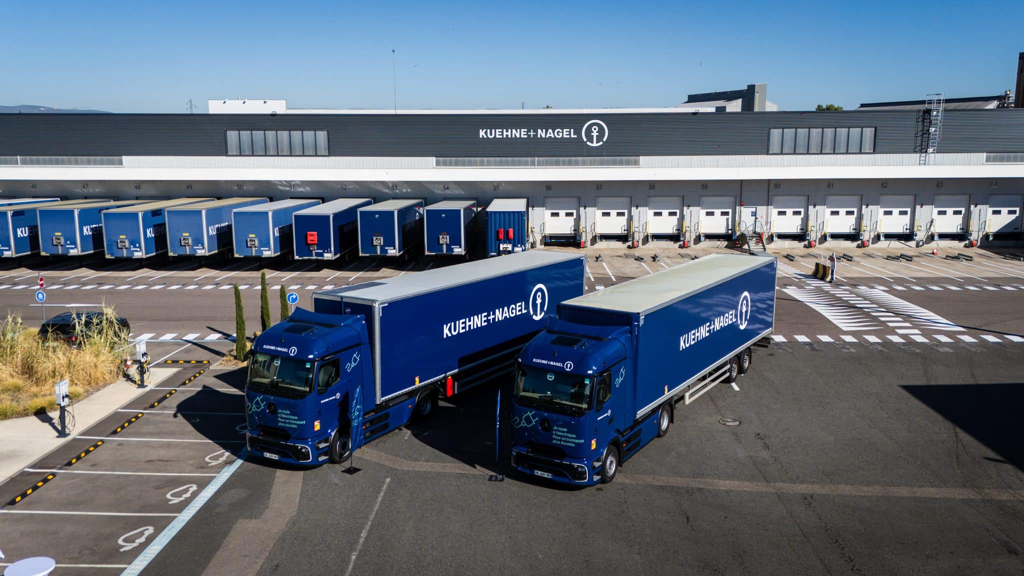 Quatre nouveaux camions électriques chez Kuehne+Nagel France