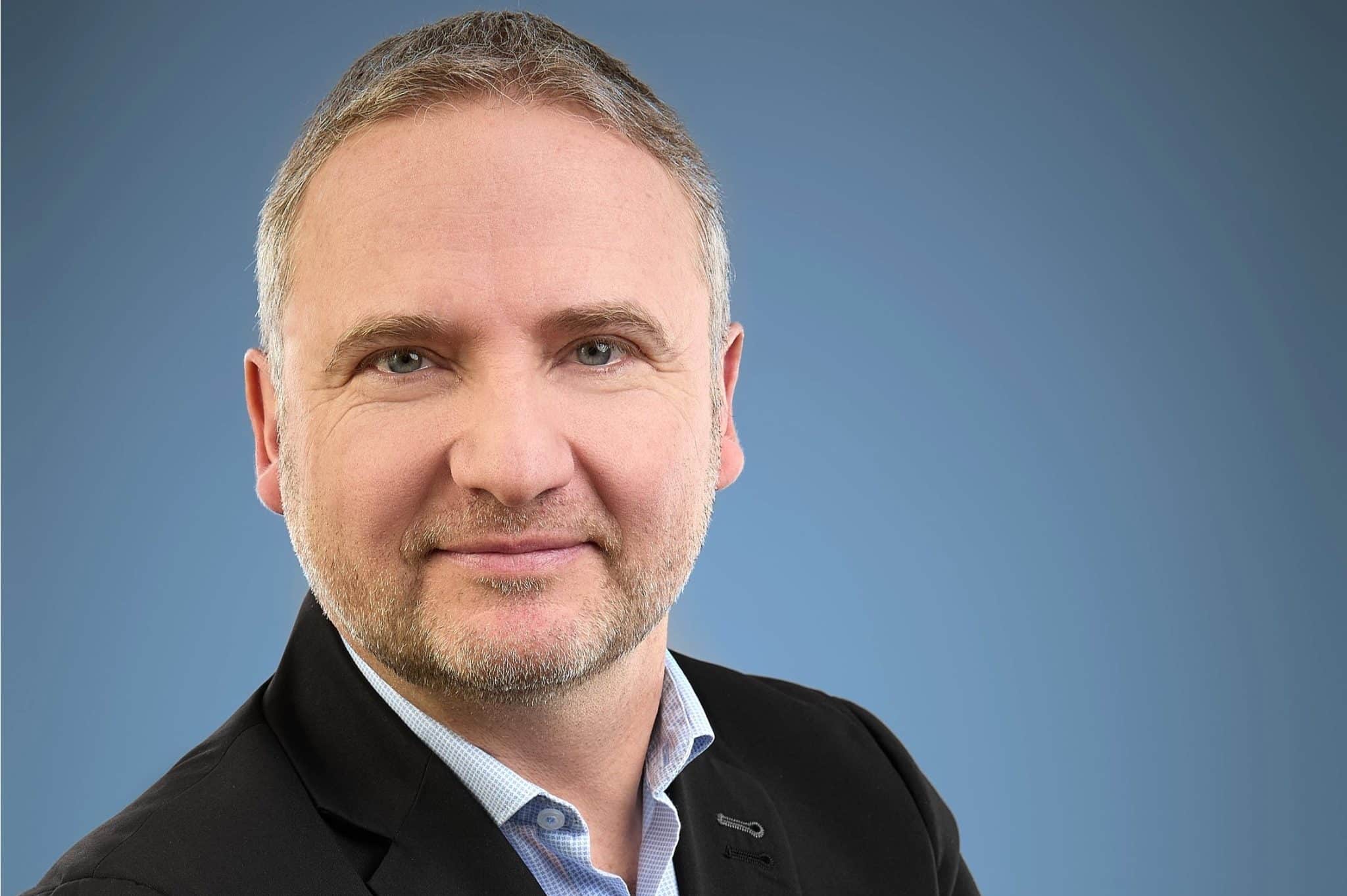 Stéphane Eliasu prend les rênes commerciales de Bowe France